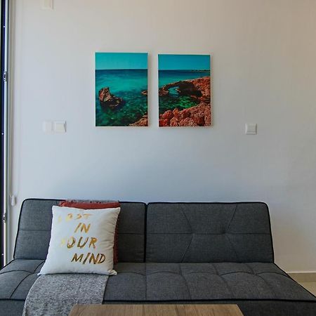 Phaedrus Living - Seaside Luxury Flat Harbour 104 Paphos Exterior foto